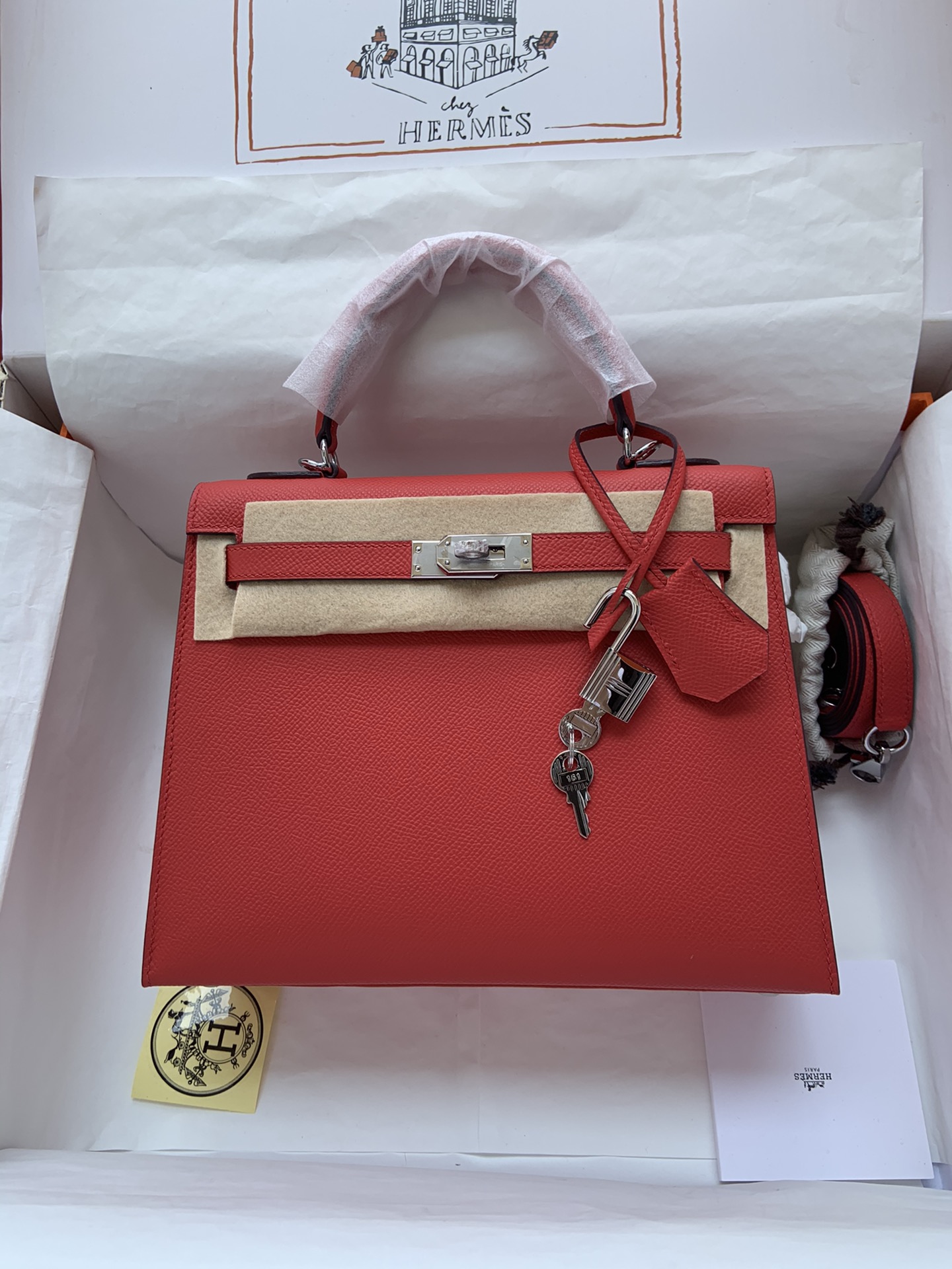 Hermes Kelly 25cm Handbag Shoulder Bag in Red Epsom Leather